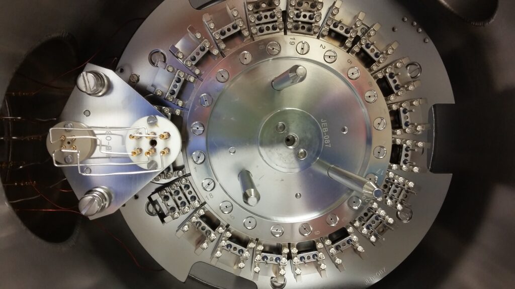 Thermal Ionisation Mass Spectrometer (TIMS), Isotopes services